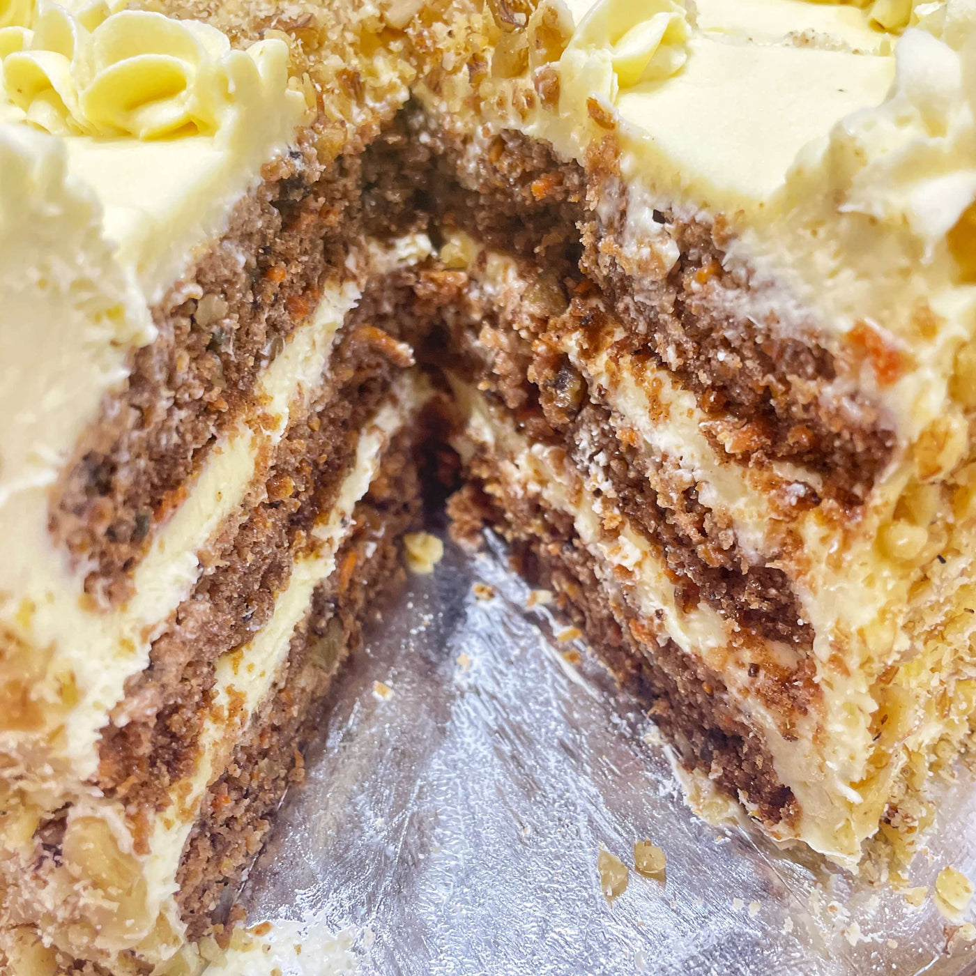 Carrot Cake | Buy, Order or Send Online for Home Delivery | Winni | Winni.in