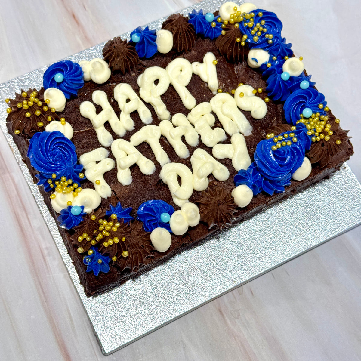Father's Day brownie with blue buttercream and Happy Father's Day message – Bakealicious Sydney
